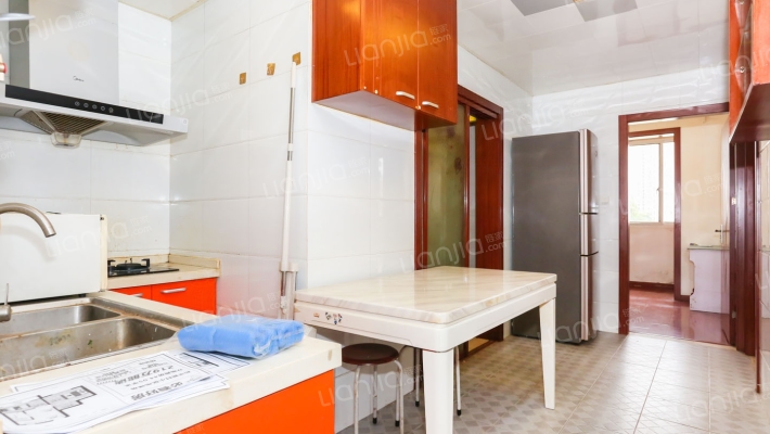 和平新村二手房实景图