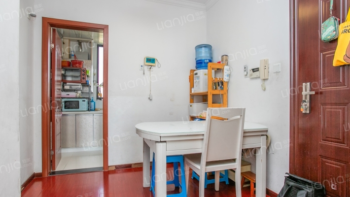 敬南苑二手房实景图