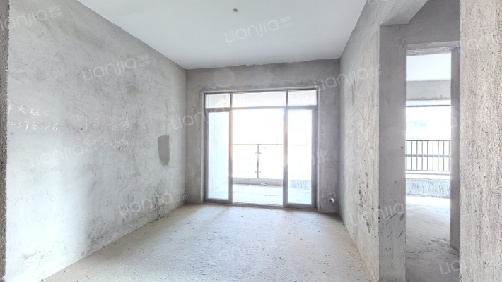 宇丰名苑二手房实景图