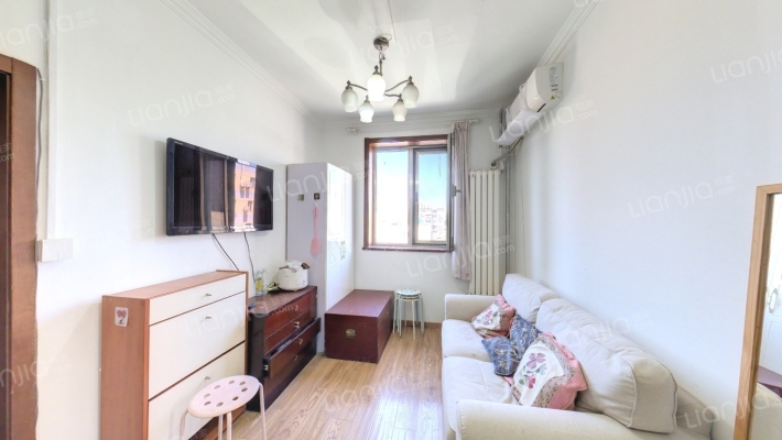 三源里街二手房实景图