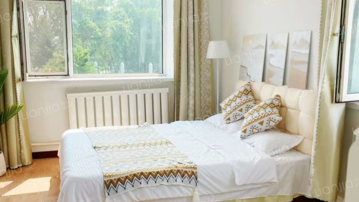 气象小区二手房实景图