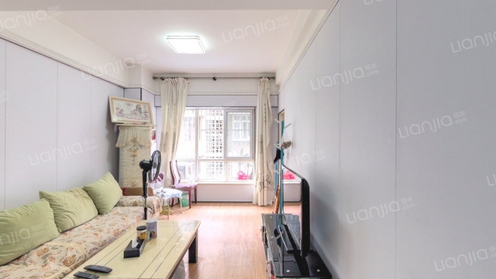 雅图丽景二手房实景图