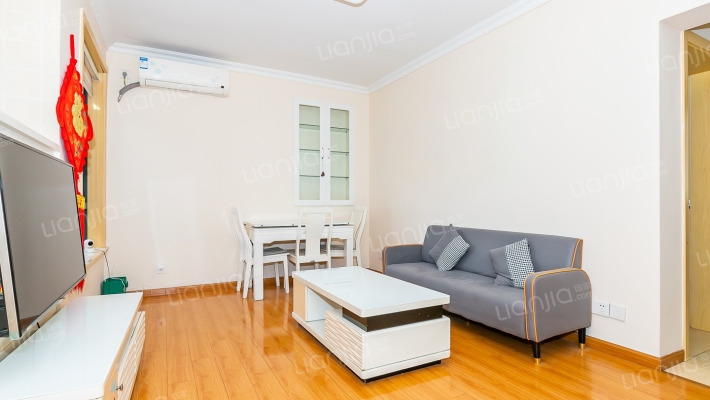 秀苑小区二手房实景图