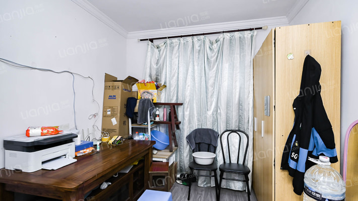 新高苑(四期)二手房实景图