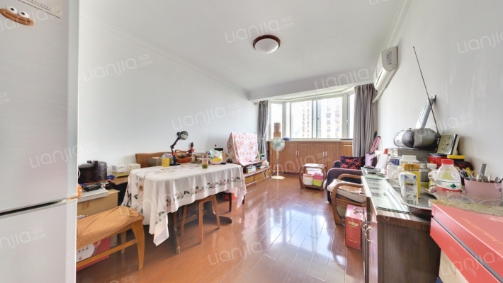 茅台新苑二手房实景图