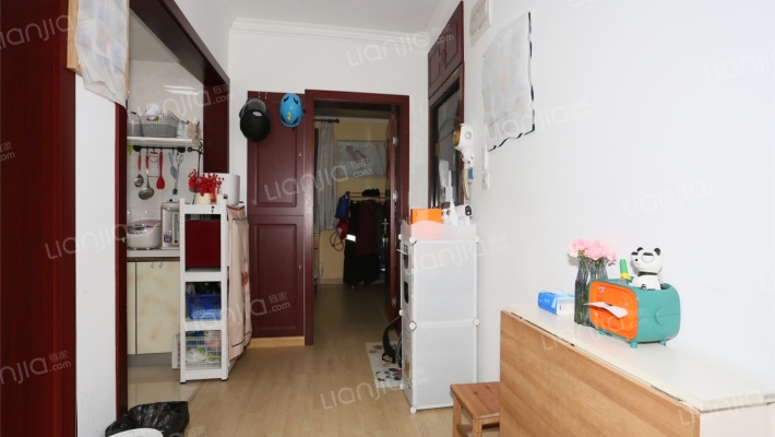 沧州路180弄二手房实景图