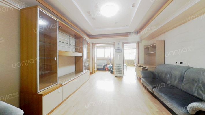 三元公寓二手房实景图