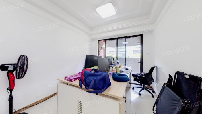 万象中心二手房实景图