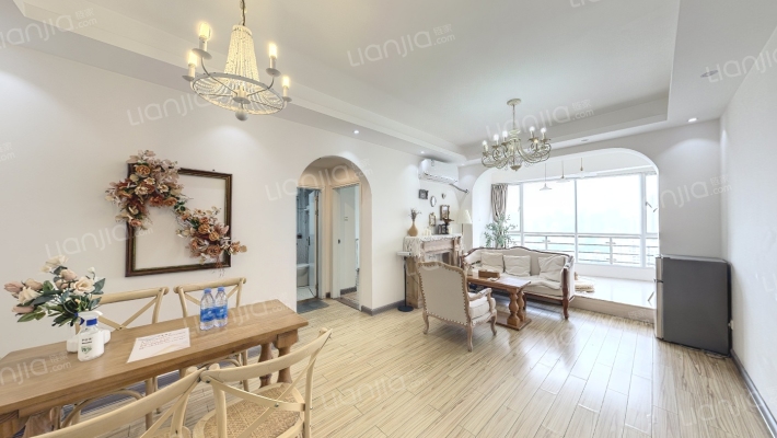 丽影华庭C区二手房实景图