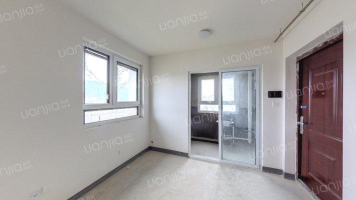 明秀临江苑二手房实景图