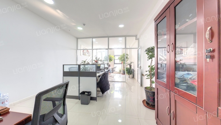 万丽国际广场二手房实景图