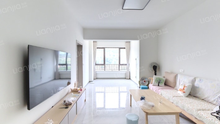 海成天生别院C区二手房实景图