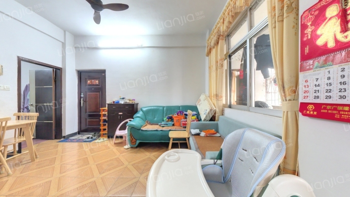 知言街25号二手房实景图