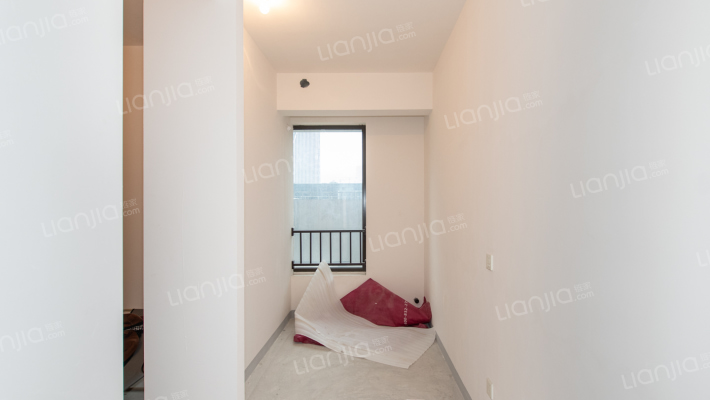 海悦华庭二手房实景图