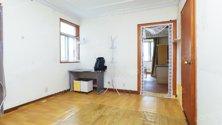 龙呈家园二手房实景图