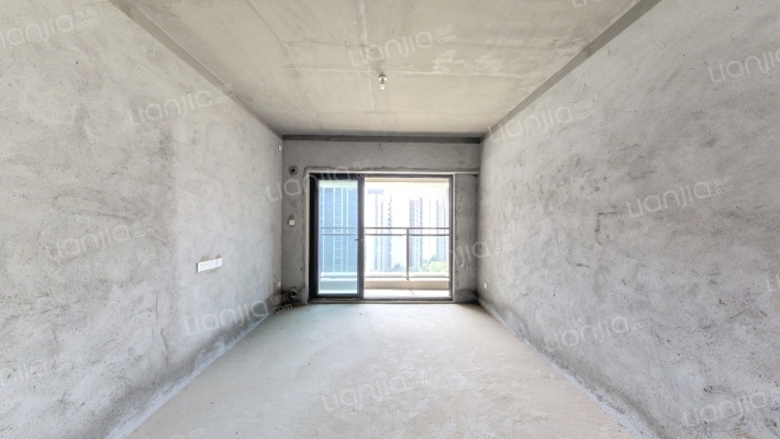 雅居乐国际花园三期二手房实景图