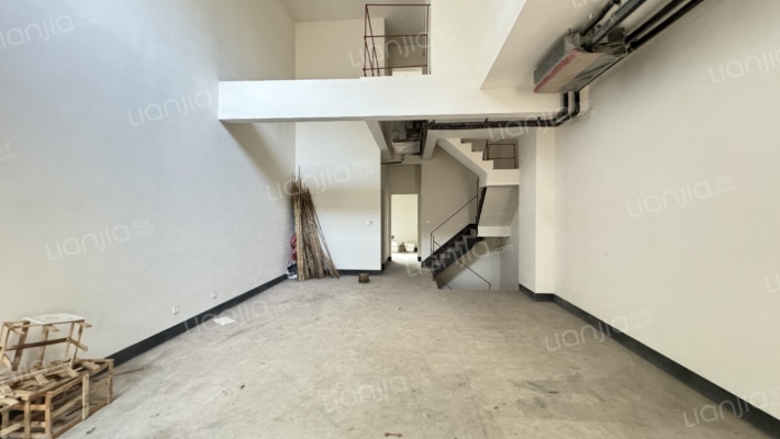 龙湖紫云台一组团二手房实景图