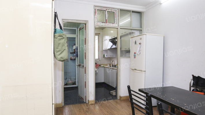 市光四村二手房实景图