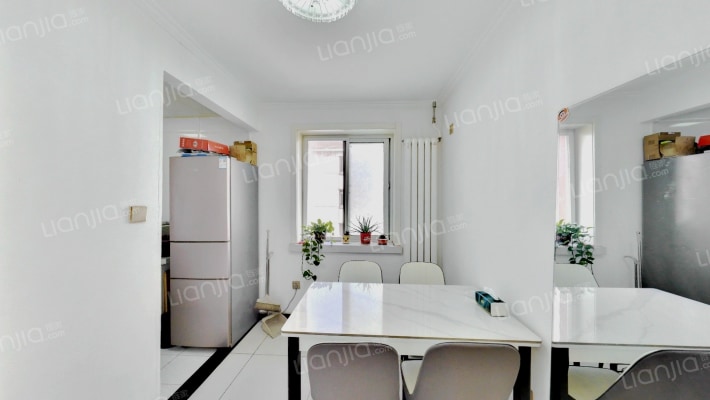 东关南里小区二手房实景图