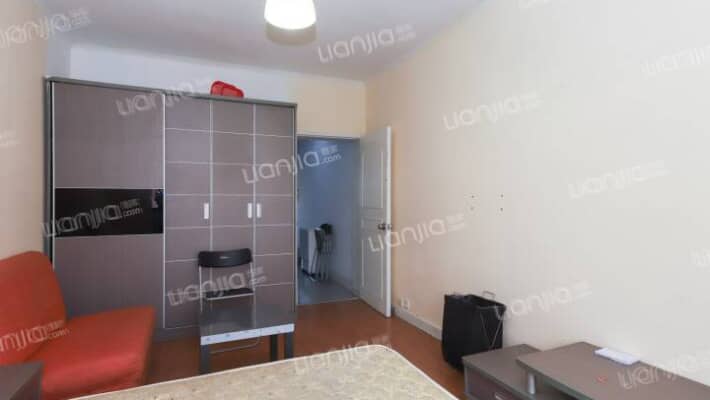 虹旭小区二手房实景图