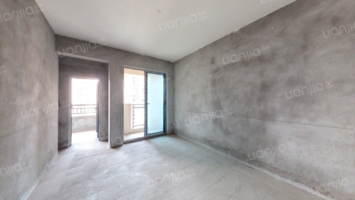 裕城万卷山二手房实景图