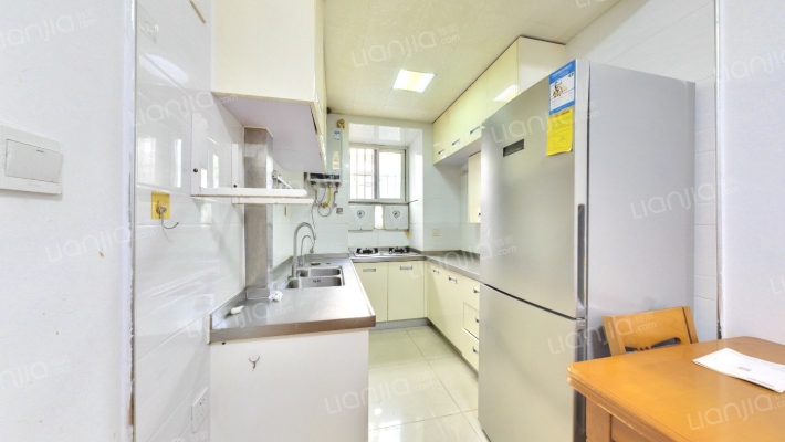 玉塘村南二手房实景图