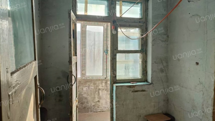 越西小区二手房实景图