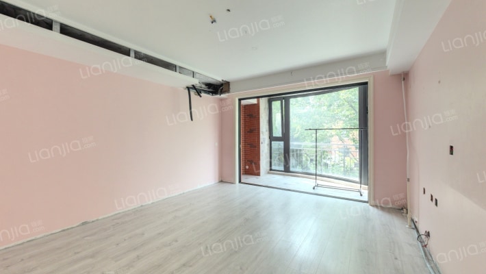 青岛嘉园二手房实景图