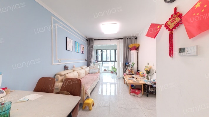 绿都紫荆华庭朗园二手房实景图