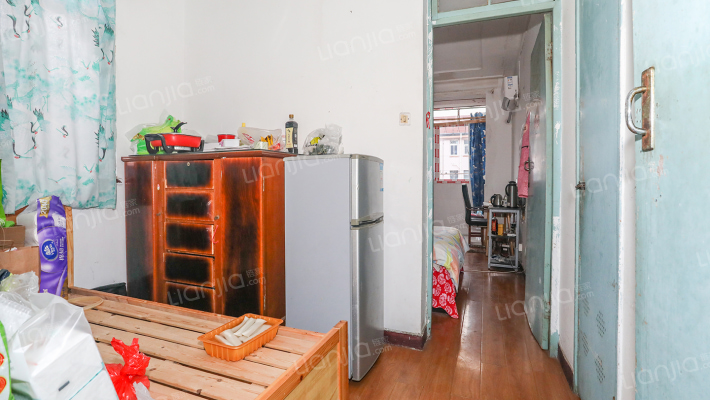 石化七村二手房实景图