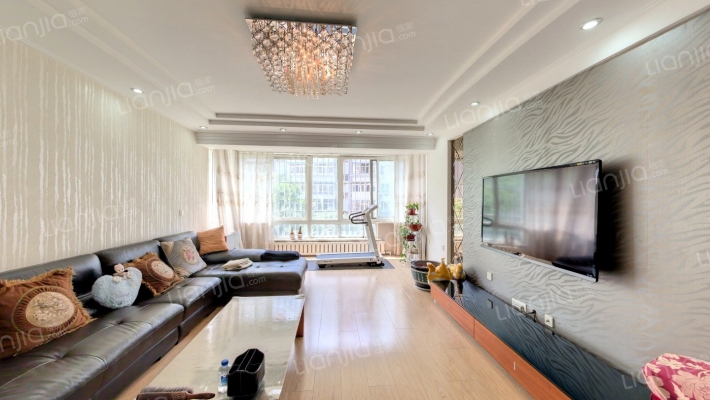 瑞士家园二手房实景图