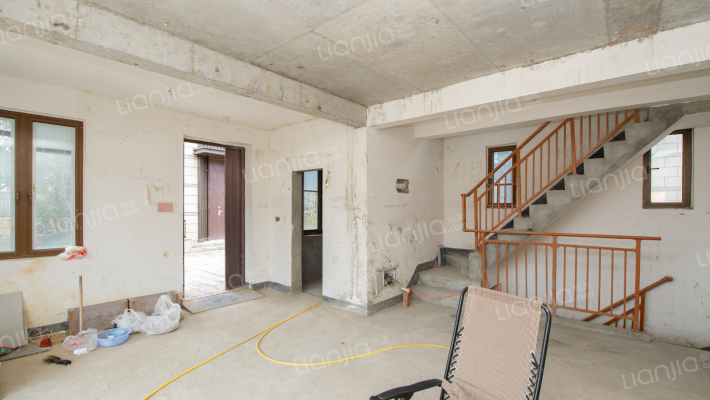 弘阳山卿二手房实景图