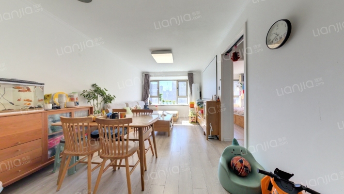 金隅万科城一期二手房实景图