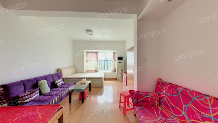 复地上城国际公寓二手房实景图