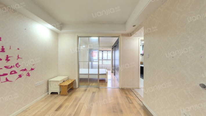 中河名庭二手房实景图