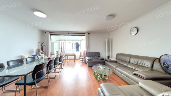 翰林庭院二手房实景图