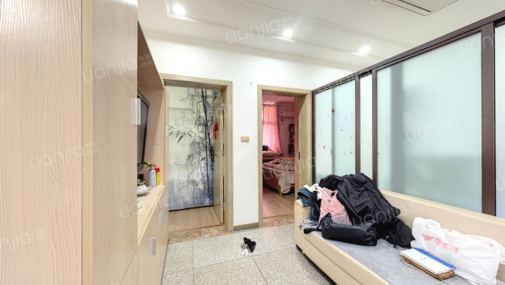 红球坝社区二手房实景图