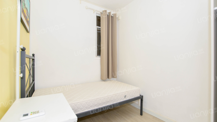 东园二村二手房实景图