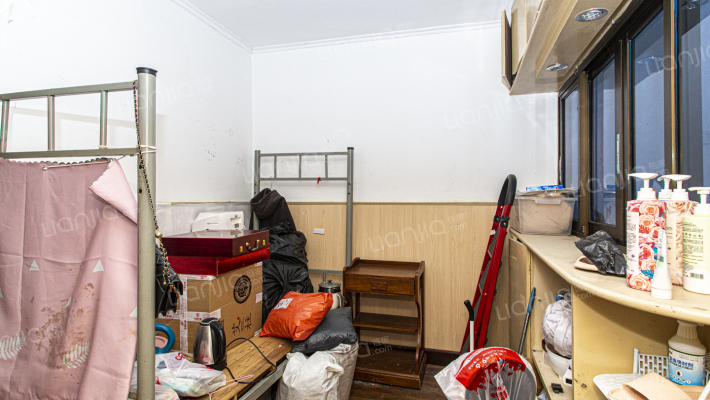 悦来小区二手房实景图