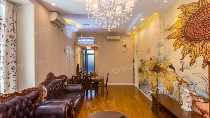 湖畔天下一期二手房实景图