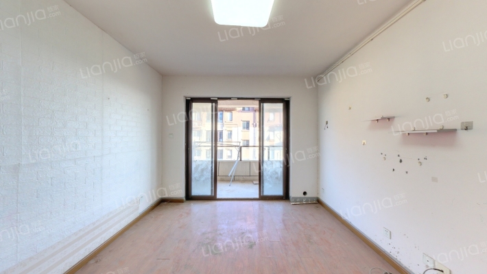 港悦华府二手房实景图