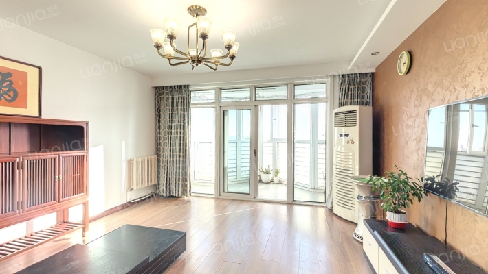 恋日嘉园二期二手房实景图