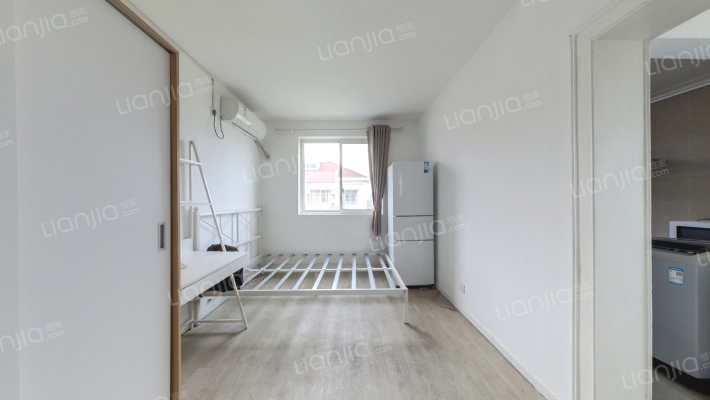 静安新城三区二手房实景图