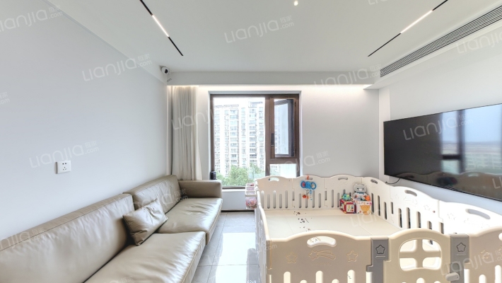 城市经典四期高迪二手房实景图