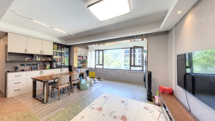 观澜逸品花苑北区二手房实景图