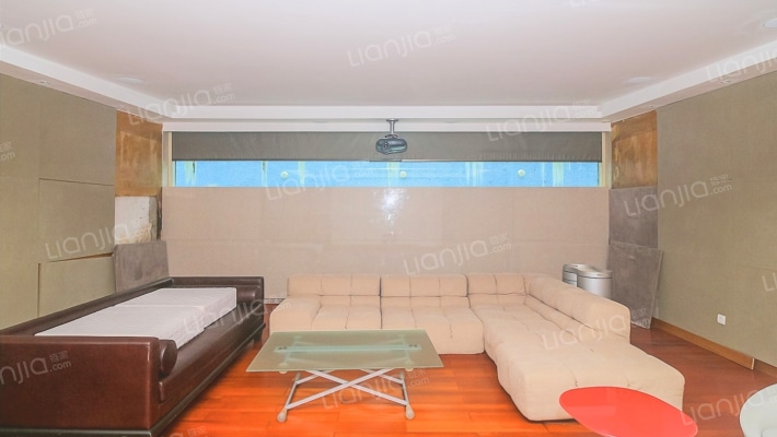 公主郡三期（别墅）二手房实景图