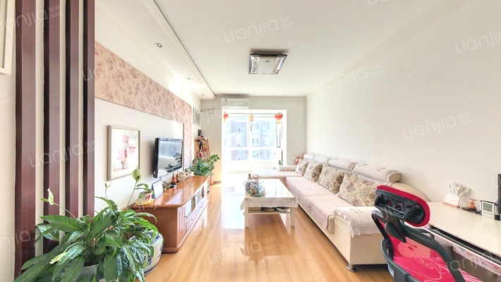 御龙逸城二手房实景图