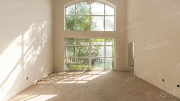 净月名仕山庄C区二手房实景图