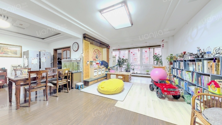 蔚蓝海岸二手房实景图