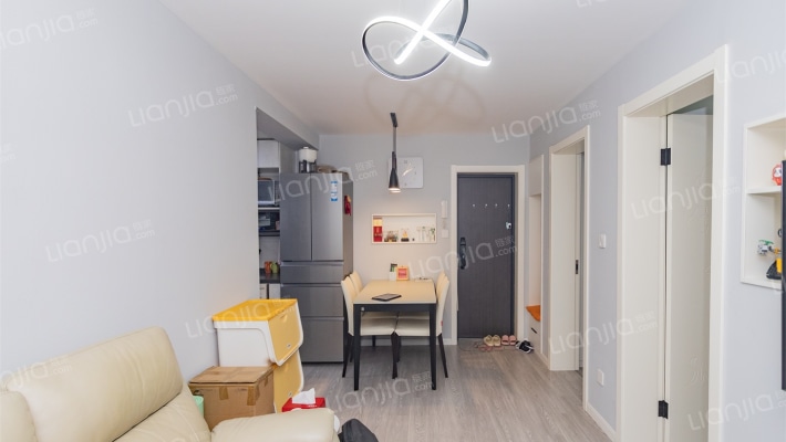 意凯家苑二手房实景图